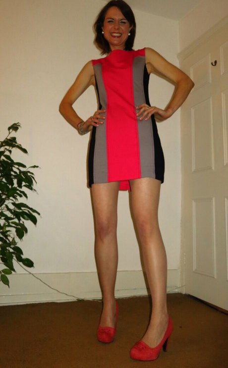 Anna Cookson nude actress img