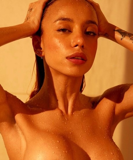 danielaescalonap erotic model pics