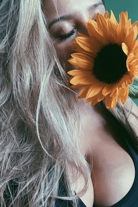 Zara Zahir art pornstar galleries