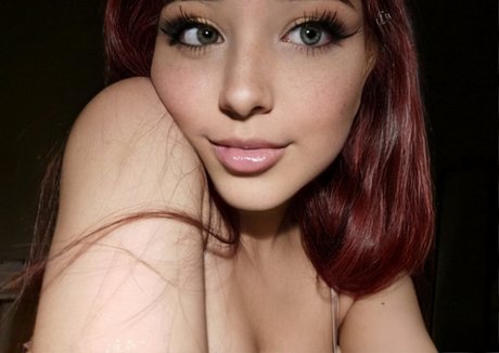 Natasha Snyder model nude picture