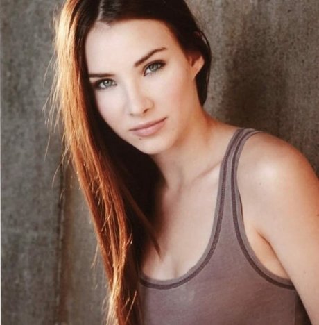 Ana Walczak porn model img