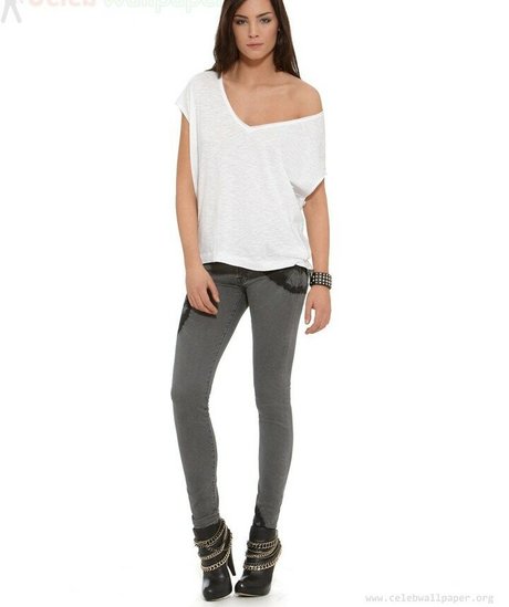 Andi Muise star pornographic photos