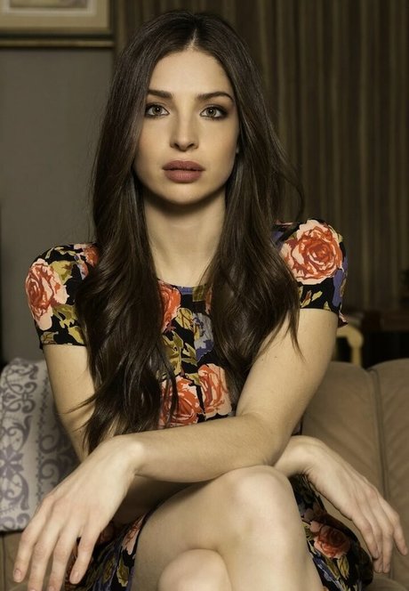 Anna Hopkins top model photos