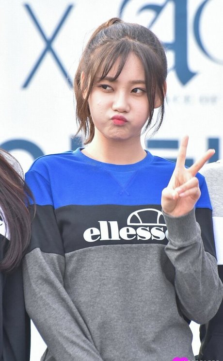 AOA Team nice star photos