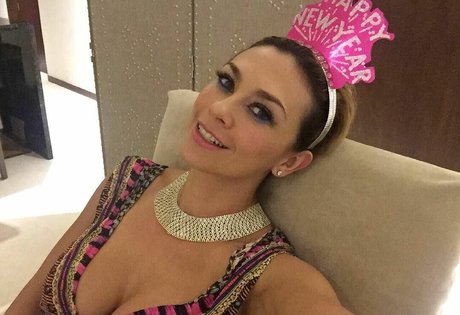 Aracely Arambula free actress image
