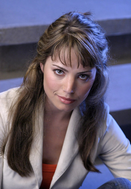 Erica Durance Profile pic