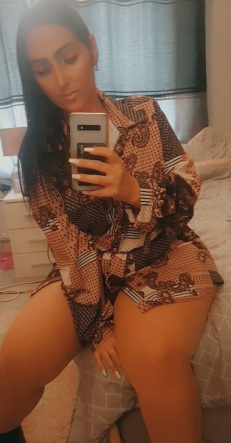 Thicc curvy princess star hd img