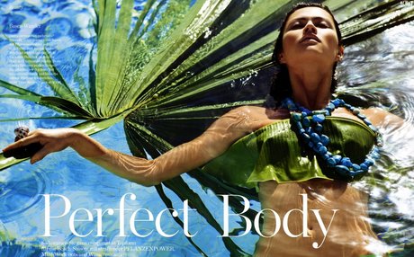 Aline Nakashima model pics