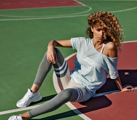 Amanda Chrishell nude actress galleries