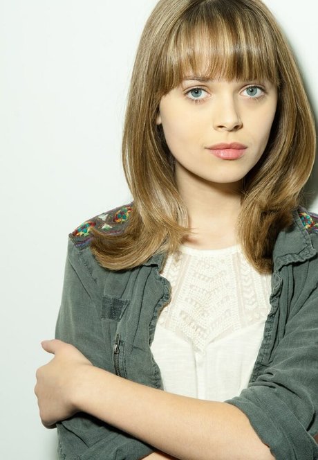 Alyssa Jirrels perfect star image