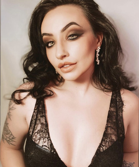 amethyst inkd nudes model photo