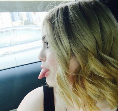 Alexis Raich model nudes archive