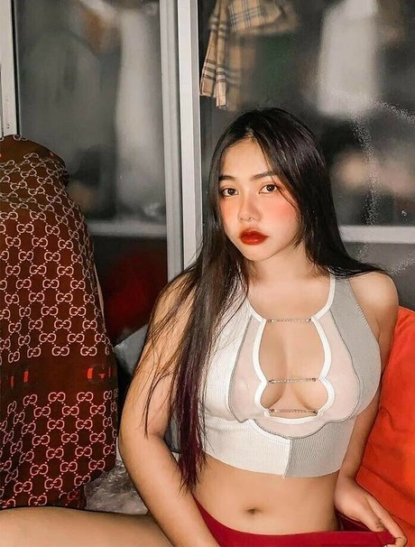 Ppampeak xxx pornstar picture