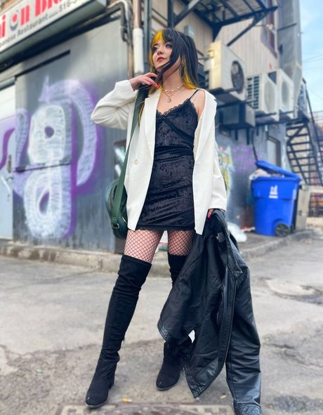 Bootz pornstar art photos