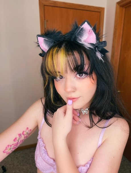 Bootz nudes actress photos