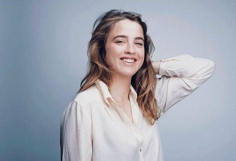 Adele Haenel Profile pic