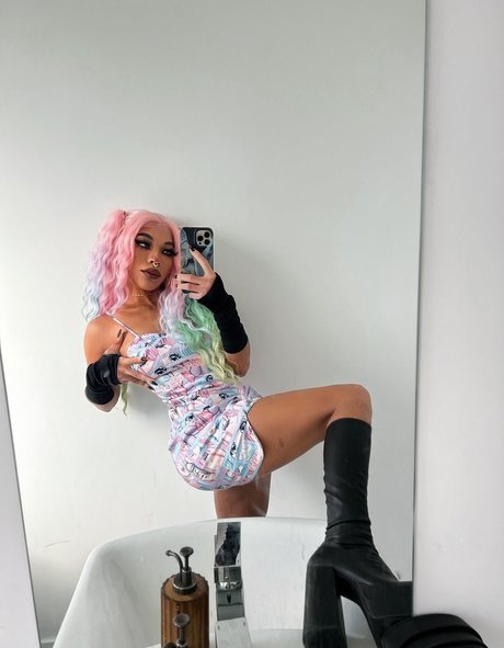 kieraplease beautiful model gallery