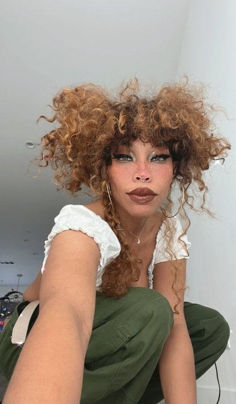 kieraplease pornographic actress gallery