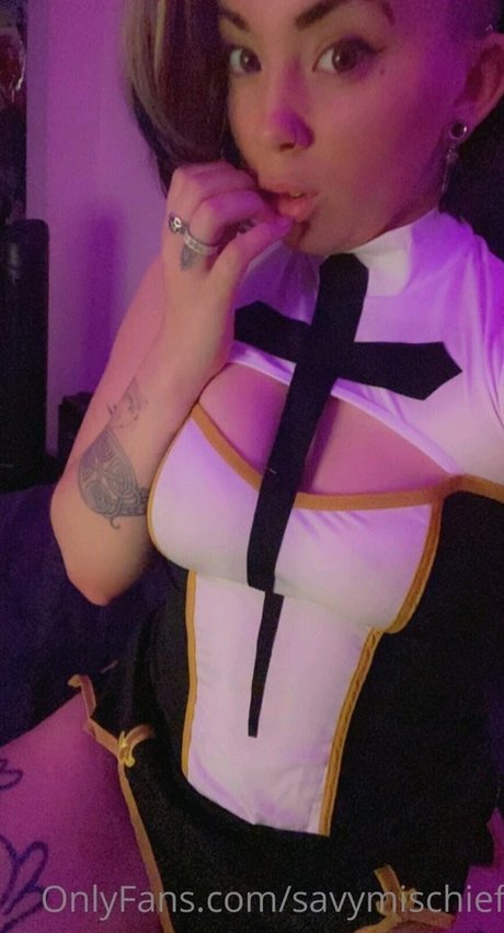SavyMischief model sexy pic
