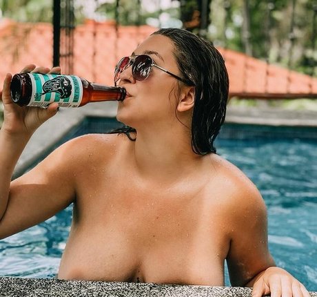 ThisMamaDrinks best star photos