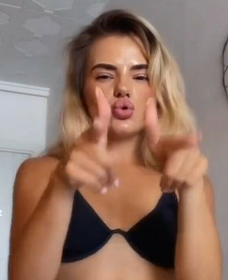 babysitter valentina porn star galleries