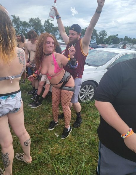 Aleigha James adult model photos