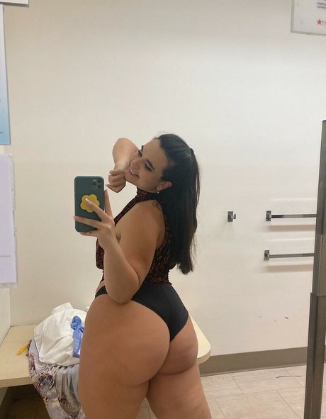 Beary Becca nice pornstar pic