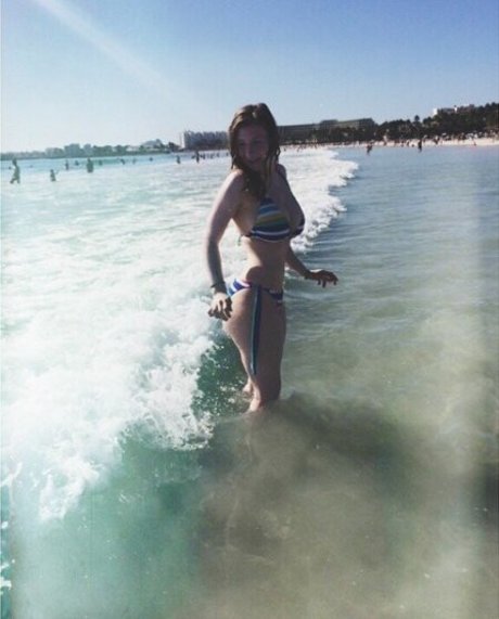 Nora Isabel pornstar nice images