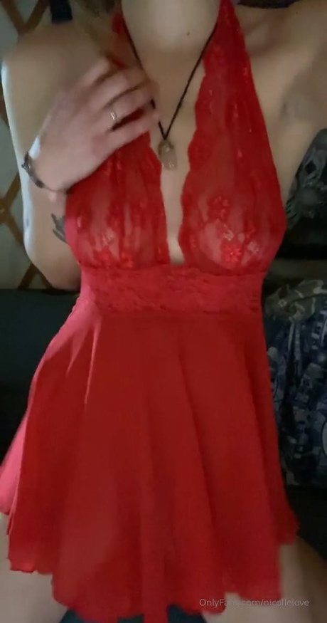 Nicollelove exclusive model pics