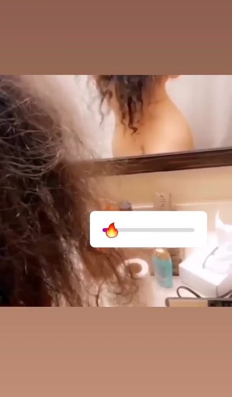 Zhale hd pornstar image