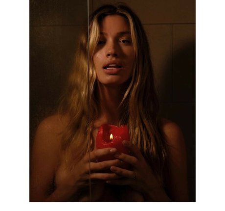 Maggie Rawlins high quality model picture