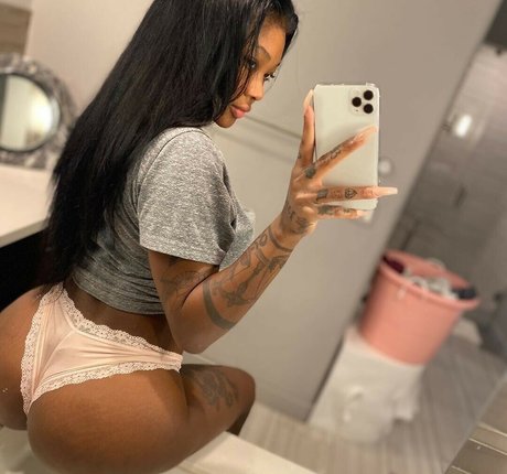 Summer Walker free model galleries