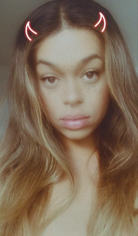 Carla Amaral xxx actress pic