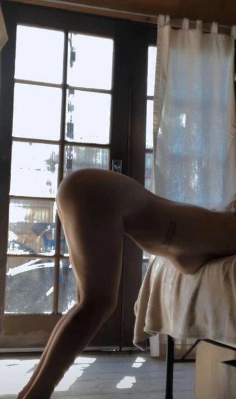 Lydia Anderson star nude galleries