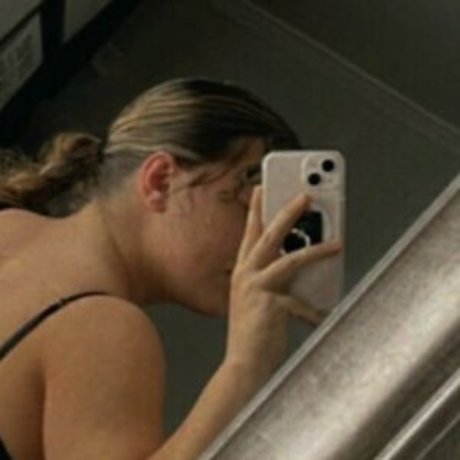 Princessleia15 exclusive pornstar pics