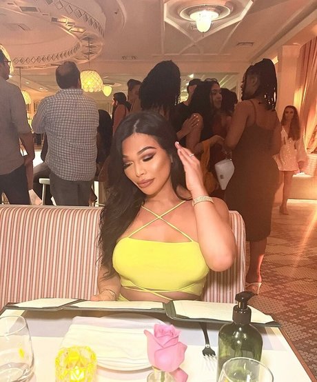 Jaslyn Lee star sex img