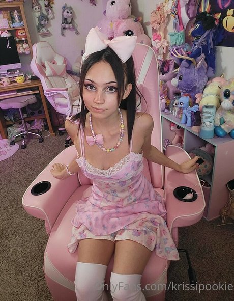 Krissie Pookie pretty model photos