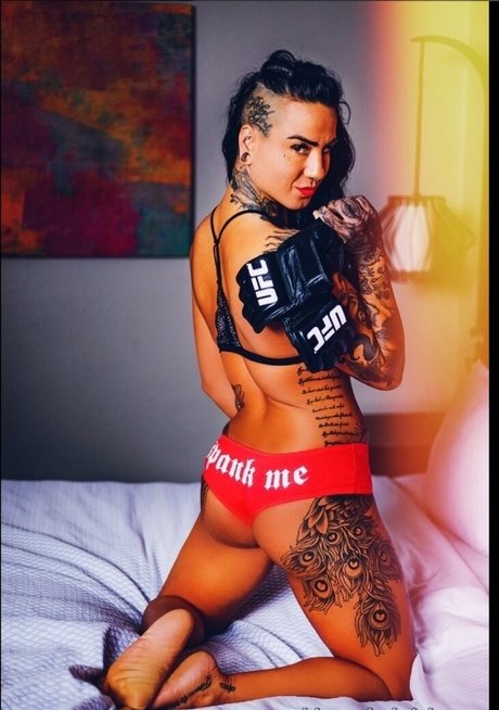 Ashlee Evens Smith nice model photo