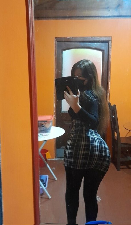 Mazapaw model adult photos