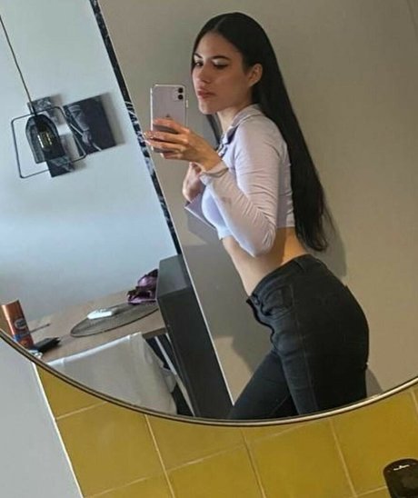 curlyjessica exclusive model galleries