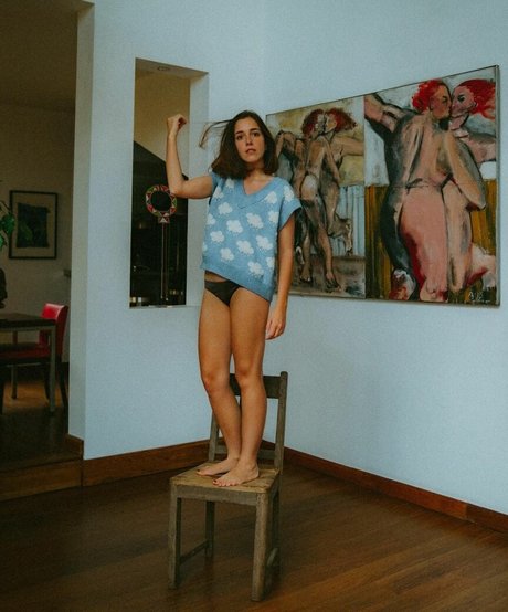 Lou Howard nudes actress archive