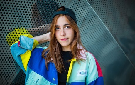 Lou Howard model art pics