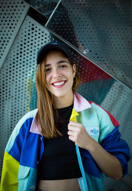 Lou Howard model naked photo