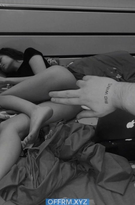 Meflia pornographic star pics