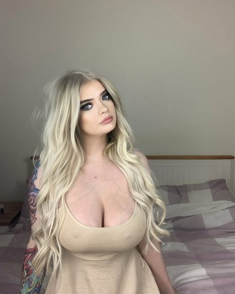 Angelsaiyan hd actress photos