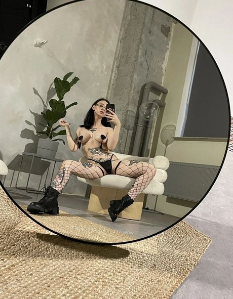 cutemeow model perfect galleries