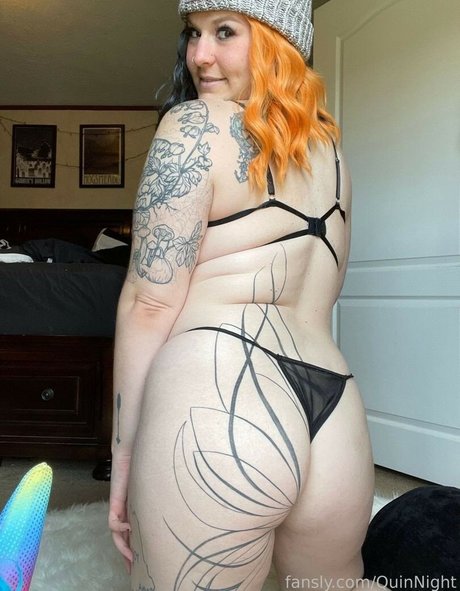 QuinNight model xxx pics