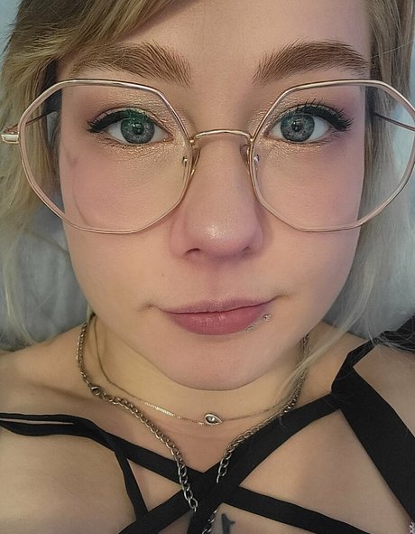 Goddess Syrein pornstar top gallery