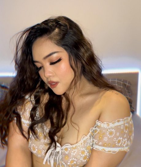 chubbypreeya porn model gallery