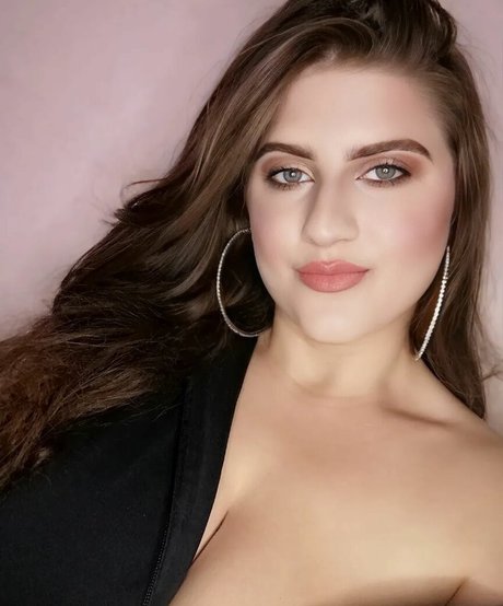 ale official100 pornstar top photo